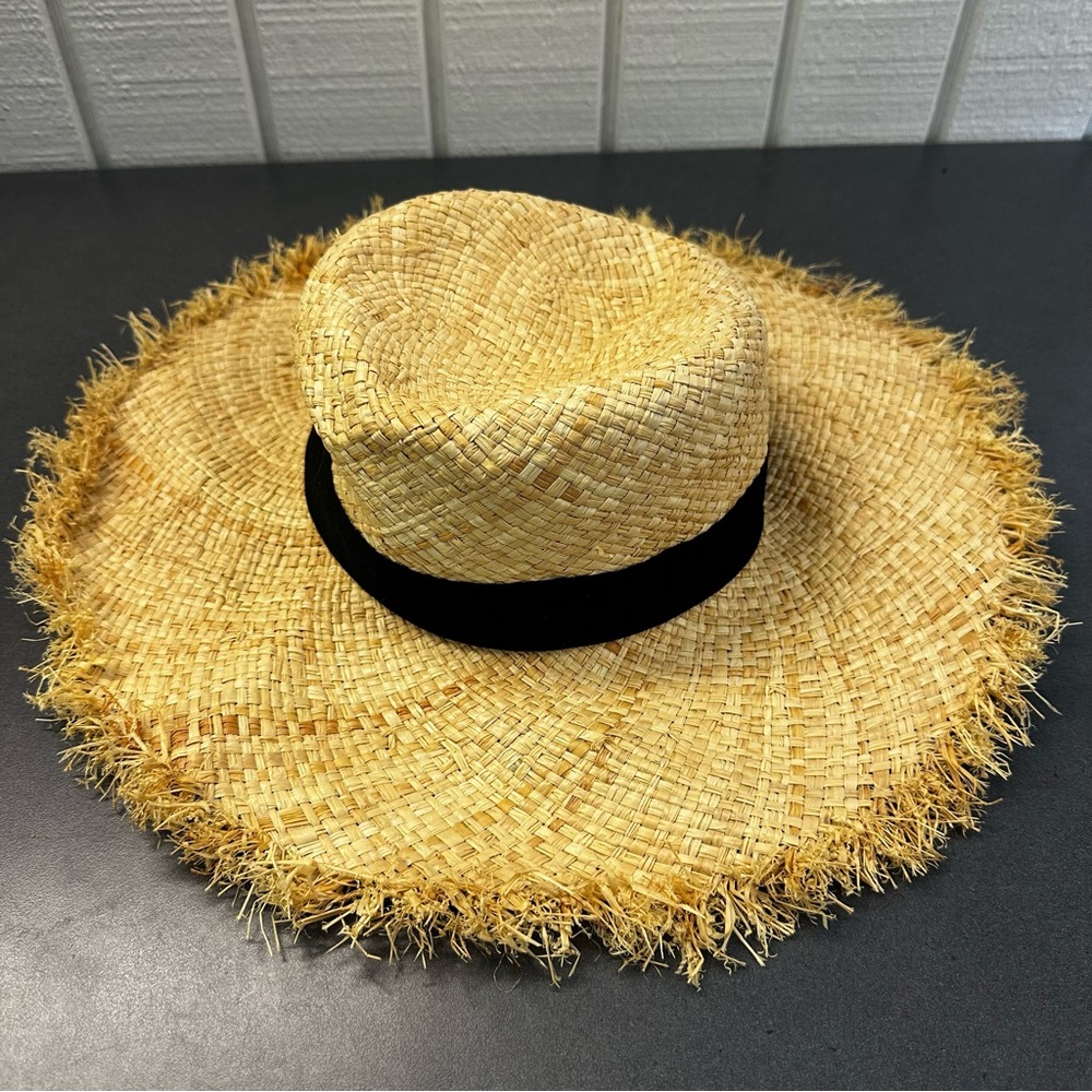 AERIE Women’s Stylish Tan Straw Hat with Black Band